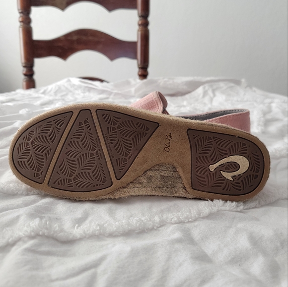OLUKAI PINK SLIDE ONS WOMEN'S SZ 6.5 - Picture 6 of 7